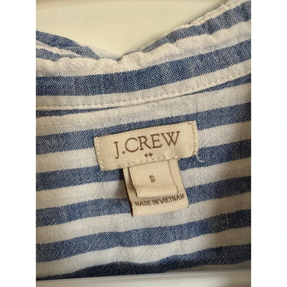 J.Crew blue & white striped linen cotton bottom front top size small